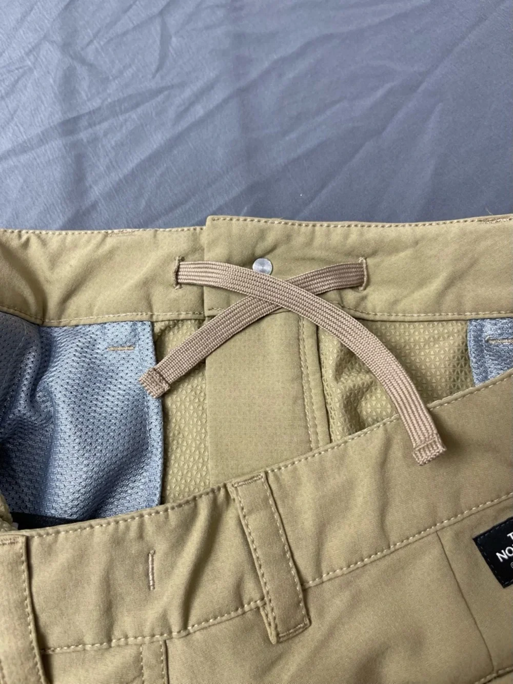 The North Face‎ FlashDry Tan Polyester Cargo Mens Hiking Short Size 30